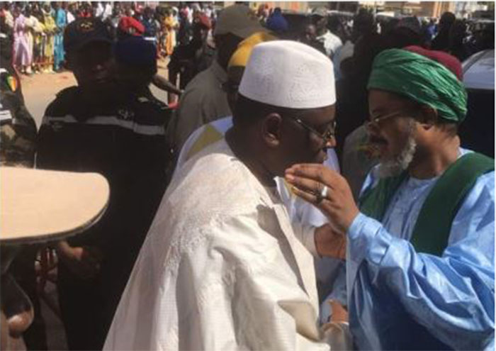 Macky Sall prend part à la Ziarra annuelle de Thierno Mountaga Daha Cheikhou Oumar Foutiyou Talljpg
