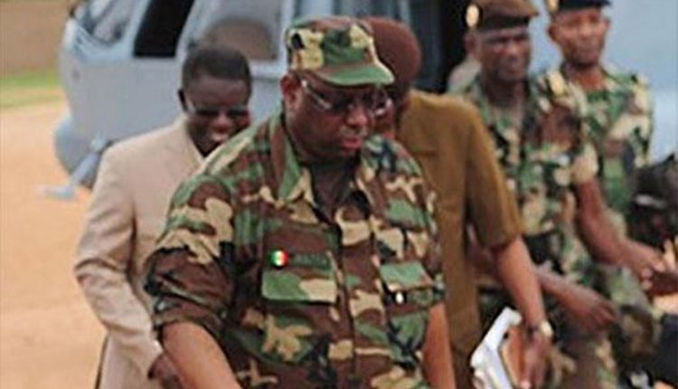 Macky Sall en guerre