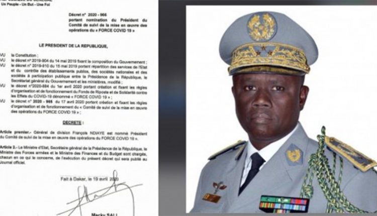 Macky nomme le général François Faye