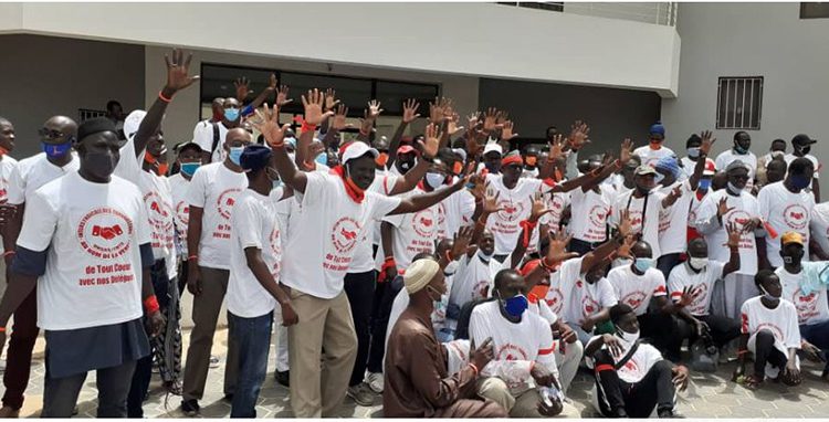 Gronds Moulins de Dakar en gréve