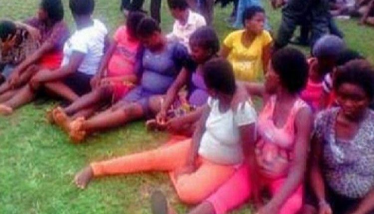 APRÈS AVOIR ENCEINTÉ 20 FEMMES FIDÈLES DE SON ÉGLISE LE PASTEUR DÉCLARE CEST LA VOLONTÉ DE DIEU