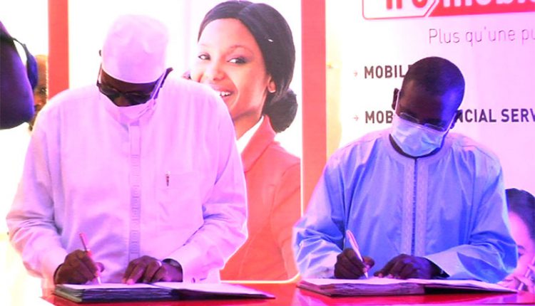 SIGNATURE CONVENTION PARTENARIAT SONATEL PROMOBILE